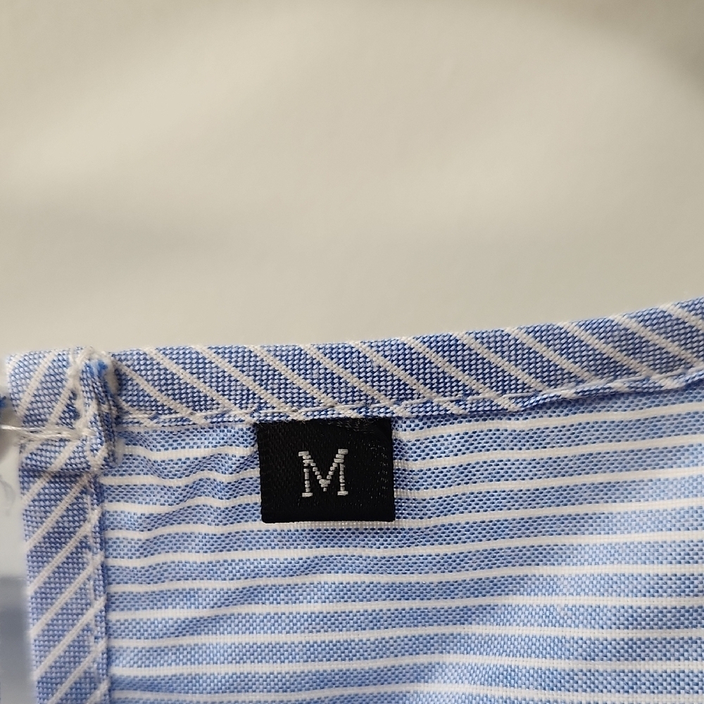 NWOT - Blue Striped Women's Maternity Top - Medium - Picture 2 of 7